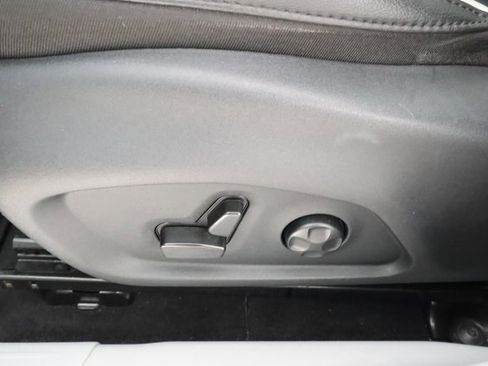 Used 2021 Jeep Compass Limited w/ Sun and Sound Group image 9