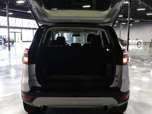 Used 2017 Ford Escape SE AWD/4WD image 26