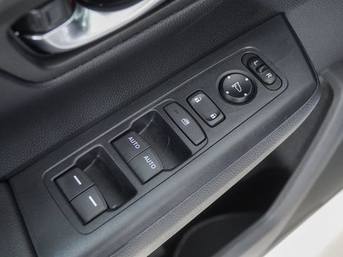 Certified 2025 Honda CR-V Sport image 17