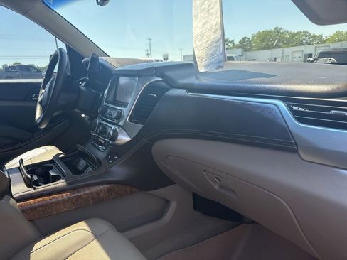 Used 2017 Chevrolet Tahoe Premier RWD image 30