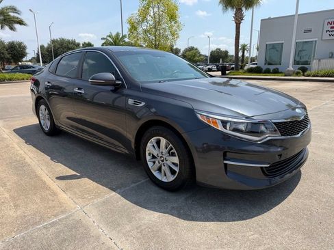 Used 2017 Kia Optima LX FWD image 7