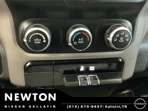 Used 2020 RAM 1500 Big Horn AWD/4WD image 24