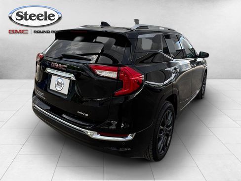 Certified 2024 GMC Terrain Denali w/ Black Diamond Edition AWD/4WD image 5