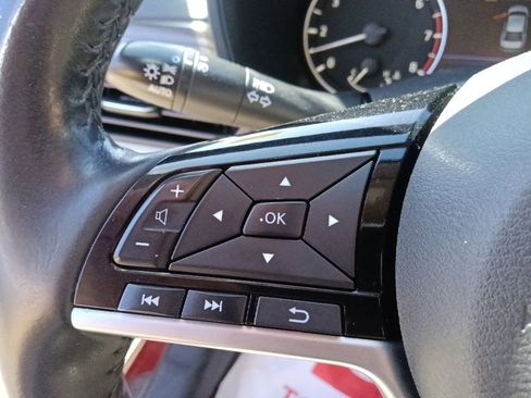 Used 2022 Nissan Altima 2.5 Platinum image 18