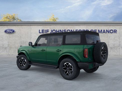 New 2025 Ford Bronco Outer Banks image 4