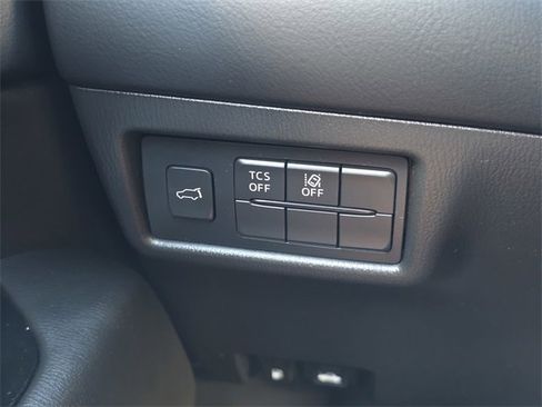 Used 2019 MAZDA CX-5 Touring image 24