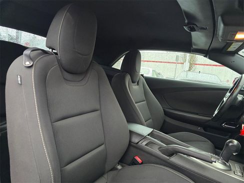 Used 2013 Chevrolet Camaro LT image 11