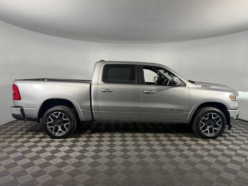 Used 2025 RAM 1500 Laramie AWD/4WD image 3