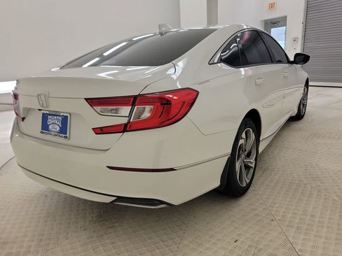 Used 2018 Honda Accord EX-L image 9