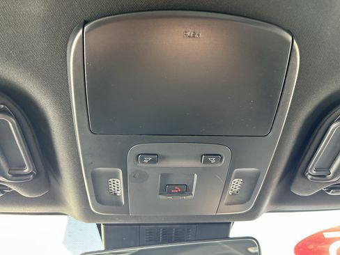 Certified 2025 Toyota Camry SE w/ Convenience Package AWD/4WD image 34