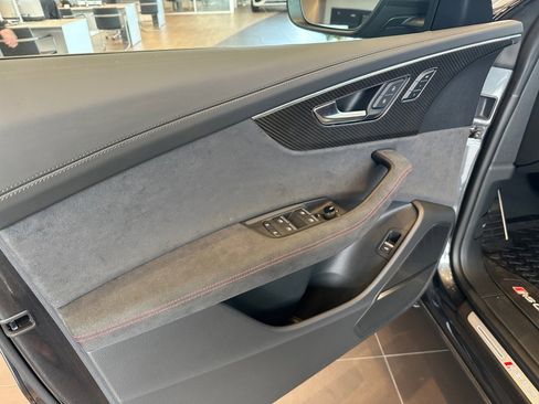 New 2026 Audi RS Q8 performance image 32