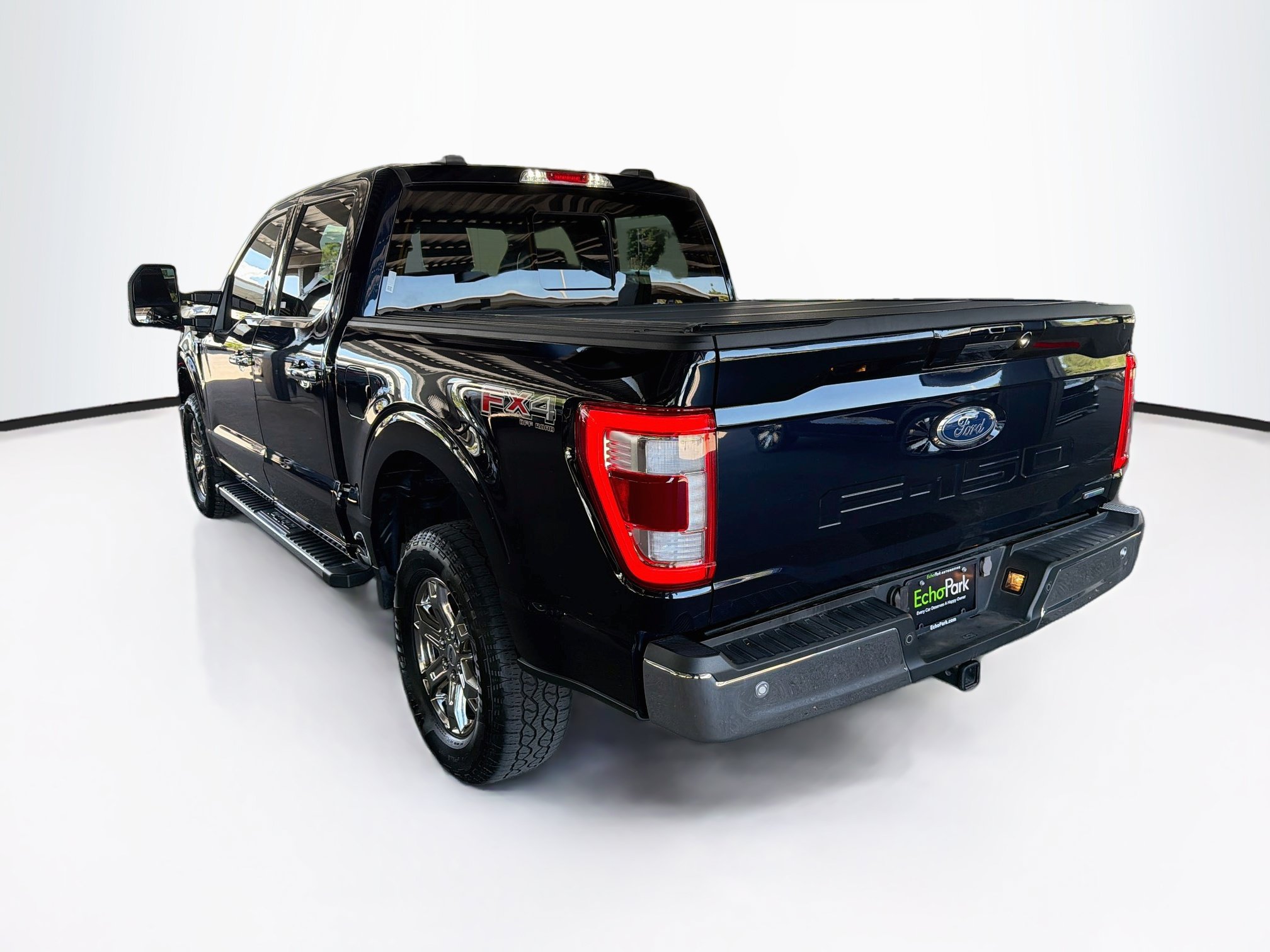 Used 2023 Ford F150 Lariat w/ Trailer Tow Package AWD/4WD image 5