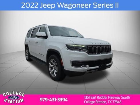 Used 2022 Jeep Wagoneer Series II w/ Flexible Seating Group image 1