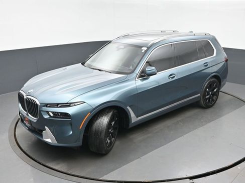 Used 2023 BMW X7 xDrive40i w/ Premium Package image 37