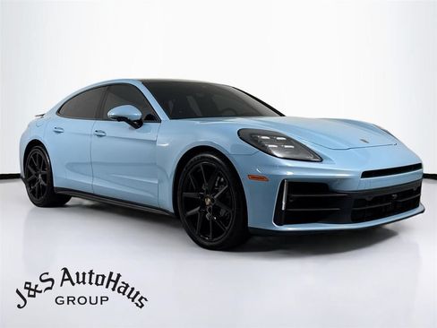 Used 2025 Porsche Panamera w/ Premium Package RWD image 1