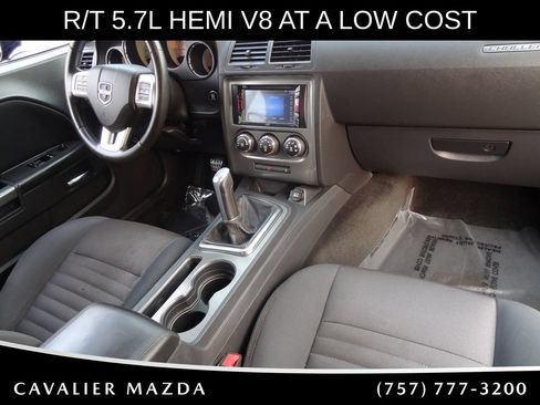 Used 2013 Dodge Challenger R/T RWD image 15