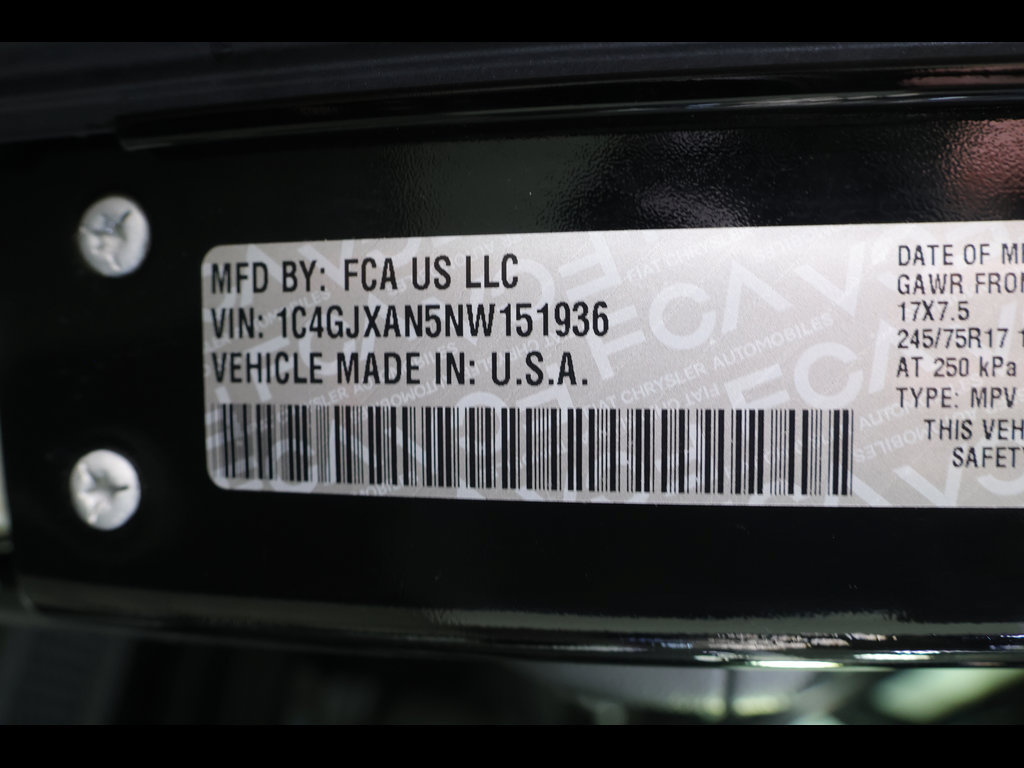 Used 2022 Jeep Wrangler Sport AWD/4WD image 26