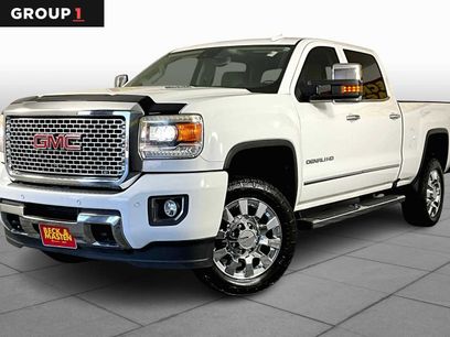 Used 2016 GMC Sierra 2500 Denali w/ Duramax Plus Package