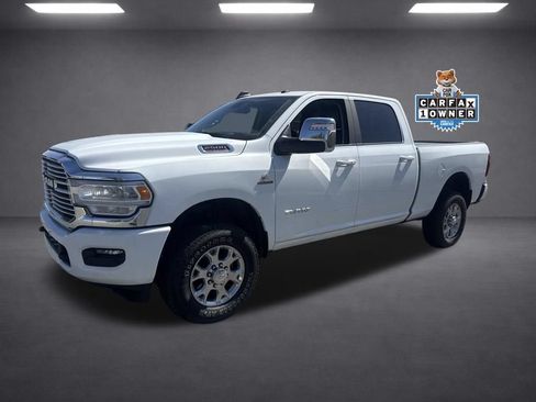 Used 2024 RAM 2500 Laramie AWD/4WD image 2
