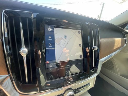 Used 2018 Volvo S90 T6 Inscription w/ Convenience Package AWD/4WD image 27