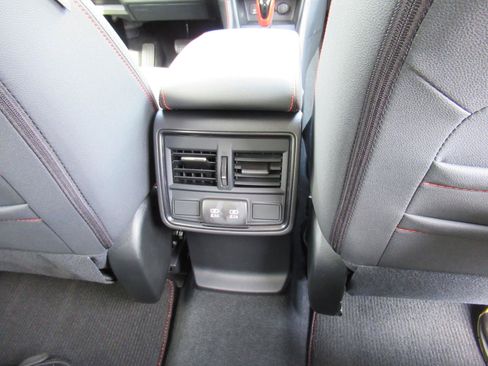 Used 2024 Subaru Forester Sport w/ Convenience Package AWD/4WD image 34