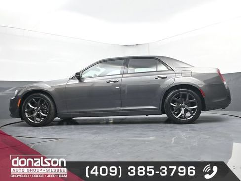 Used 2023 Chrysler 300 S RWD image 14