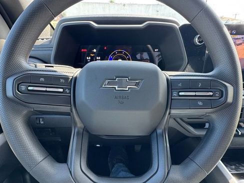 New 2026 Chevrolet Colorado Trail Boss w/ Midnight Edition AWD/4WD image 21