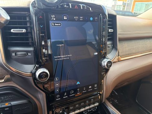 Used 2024 RAM 2500 Limited w/ Safety Group AWD/4WD image 24