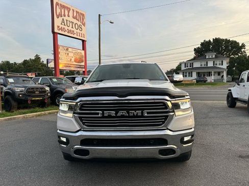 Used 2019 RAM 1500 Laramie AWD/4WD image 10