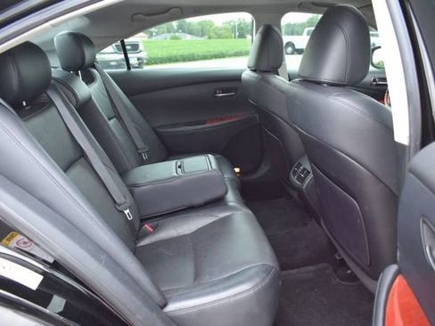 Used 2007 Lexus ES 350 w/ Premium Plus Pkg FWD image 34