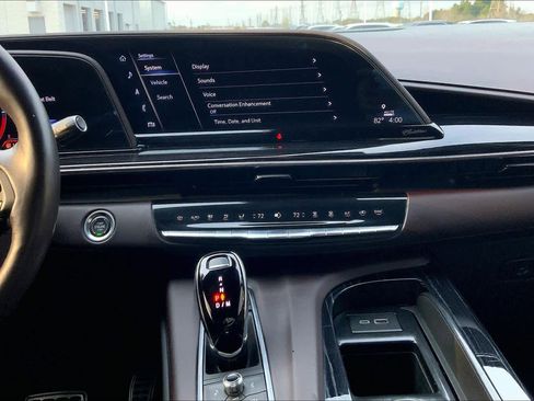 Used 2023 Cadillac Escalade V w/ Heavy-Duty Trailer Package image 6