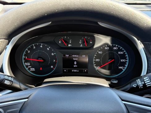 Used 2023 Chevrolet Malibu LT FWD image 17