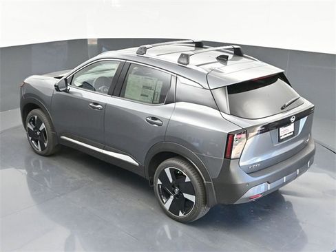 Used 2026 Nissan Kicks SR image 30