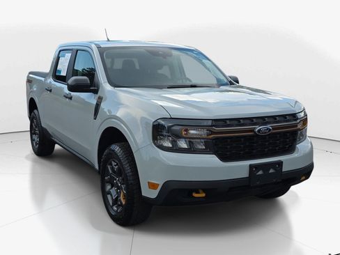 Used 2023 Ford Maverick Tremor w/ Tremor Off-Road Package AWD/4WD image 2