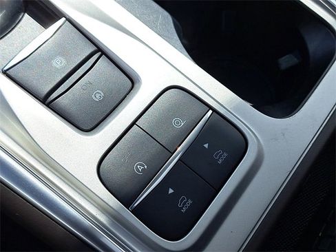 Used 2022 Ford Explorer King Ranch w/ Technology Package image 39