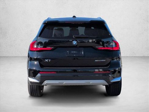 Used 2026 BMW X1 xDrive28i w/ Technology Package AWD/4WD image 8