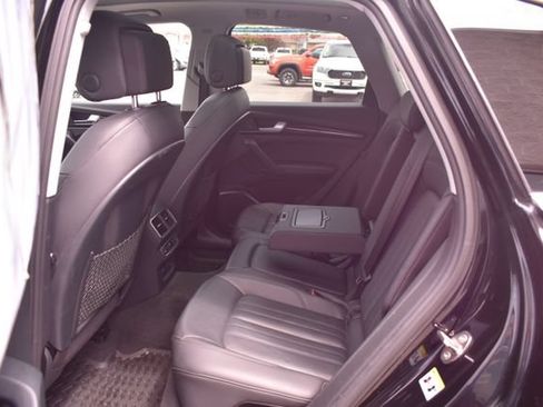 Used 2019 Audi Q5 2.0T Premium Plus w/ Premium Plus Package AWD/4WD image 35