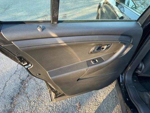 Used 2014 Ford Taurus Police Interceptor AWD image 10