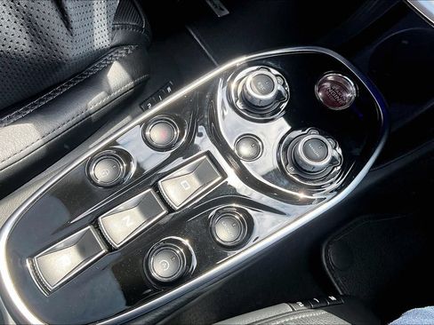 Used 2023 McLaren GT RWD image 30