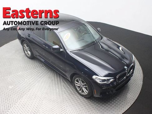 Used 2021 BMW X4 xDrive30i w/ M Sport Package AWD/4WD image 3