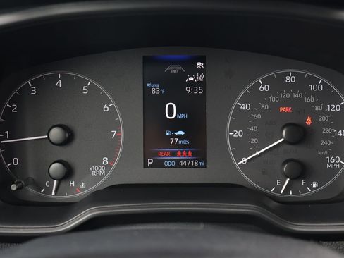 Used 2024 Toyota Corolla LE FWD image 17