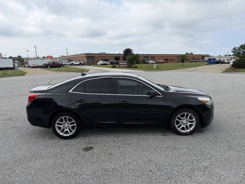 Used 2013 Chevrolet Malibu LT w/ Power Convenience Package FWD image 5