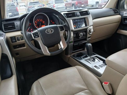 Used 2013 Toyota 4Runner SR5 image 8