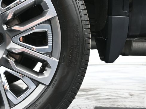 Used 2023 GMC Sierra 1500 Denali Ultimate image 46