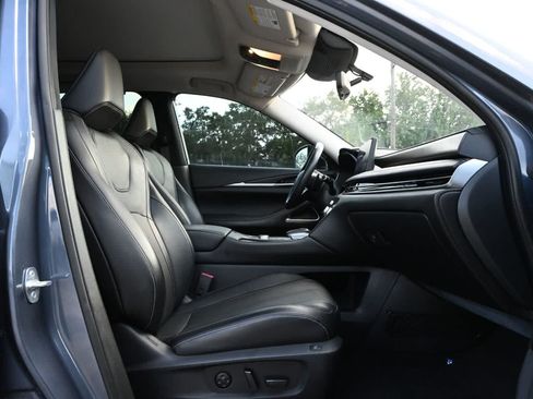 Certified 2023 INFINITI QX60 Sensory w/ Vision Package FWD image 22