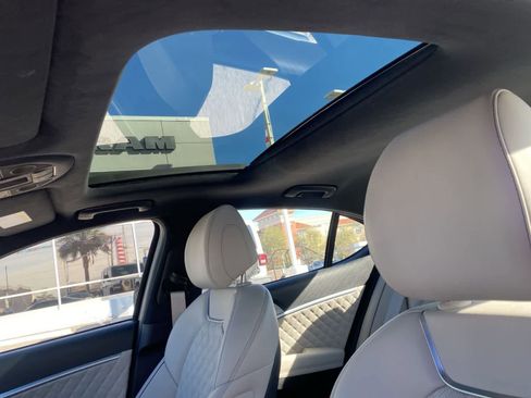 Used 2023 Genesis G70 3.3T w/ Sport Prestige Package image 12