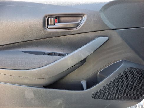 Used 2024 Toyota Corolla LE image 13