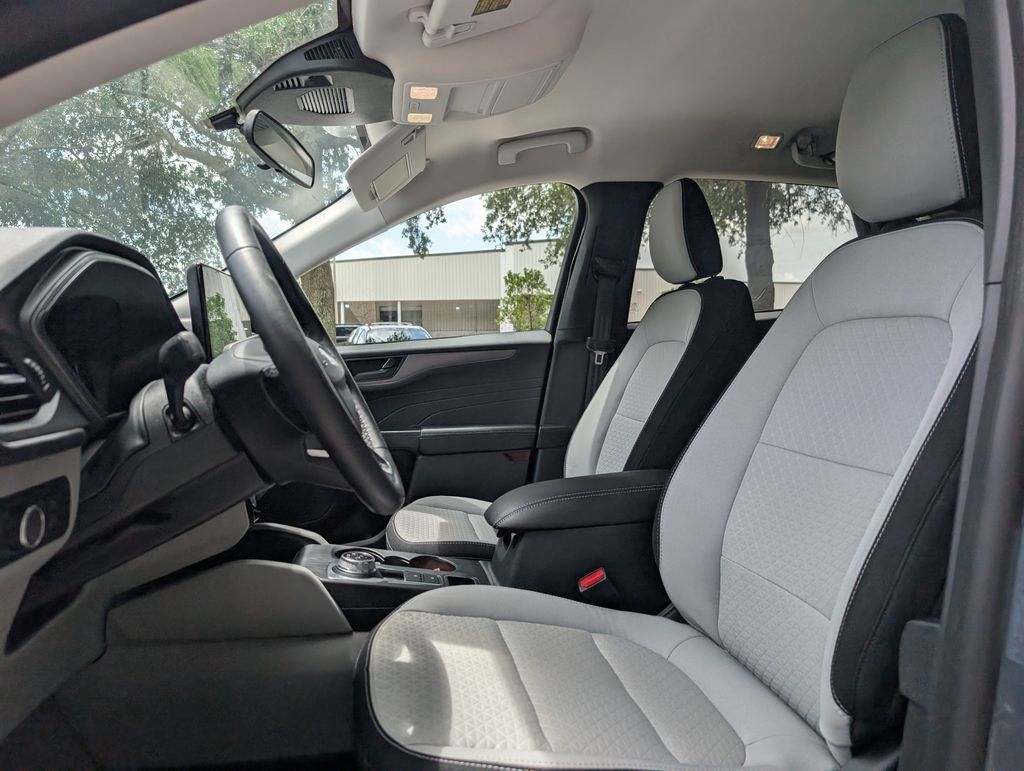 Used 2024 Ford Escape Active w/ Tech Pack #1 FWD image 15