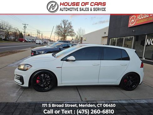Used 2018 Volkswagen GTI SE image 7