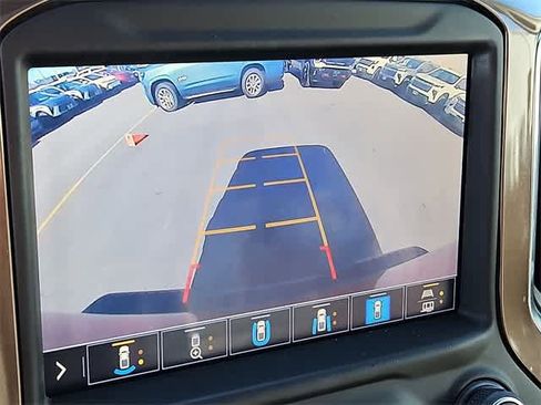 Certified 2020 Chevrolet Silverado 2500 High Country w/ Z71 Off-Road Package image 18